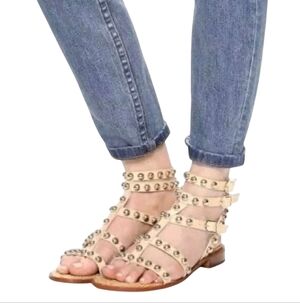 Sam Edelman Eavan Studded Gladiator Sandal in Natural Sand Size 6 M